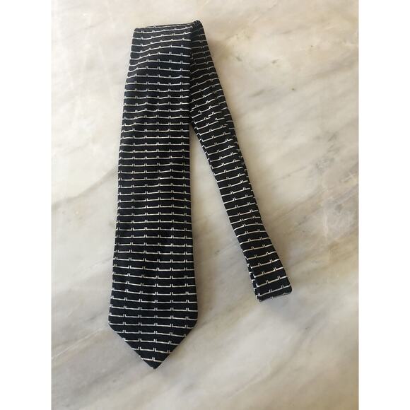 Vintage Brioni Black White Abstract Bracket Authentic 100% Silk Tie - Picture 2 of 6